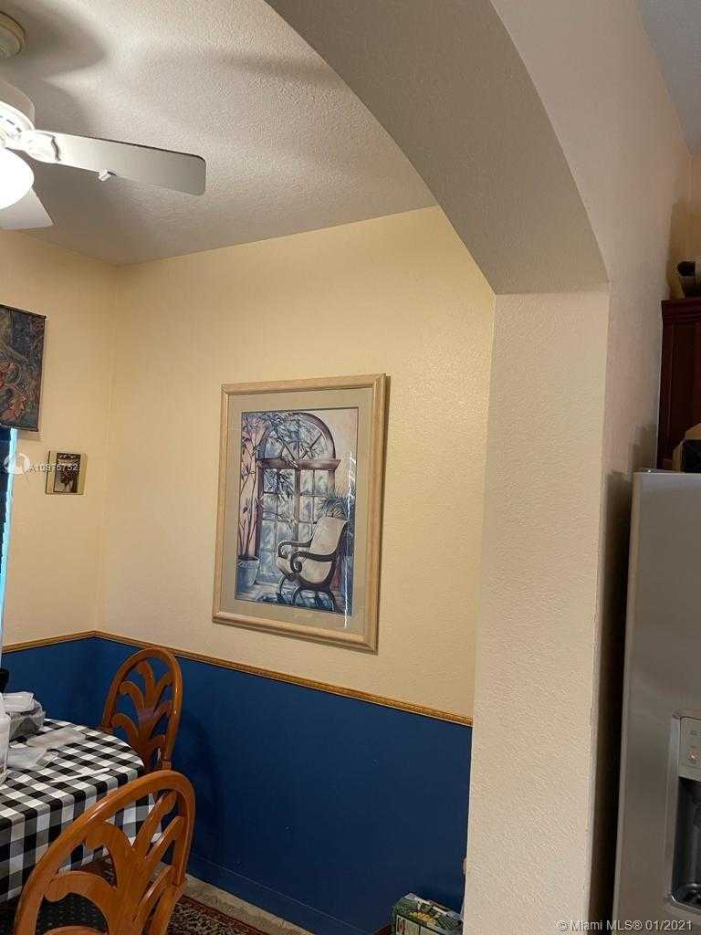 Small Image of 2714 SOUTH WEST 137TH TER #2714, Miramar Number 12