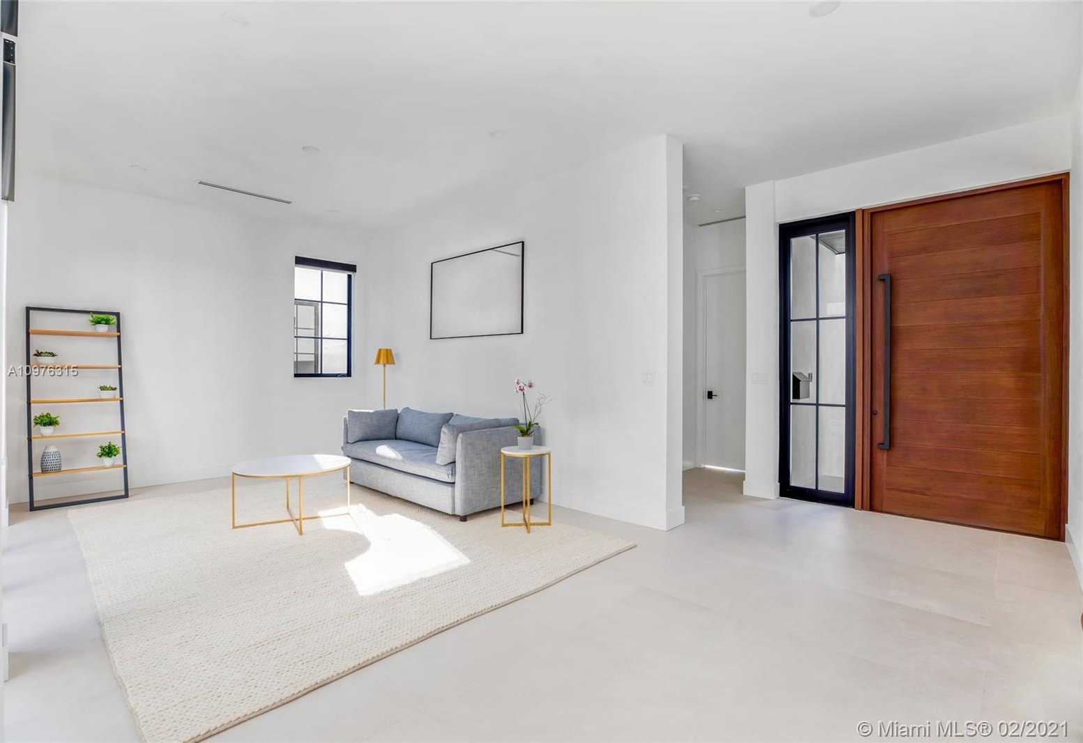 Small Image of 885 NORTH EAST 76TH ST, Miami Number 21