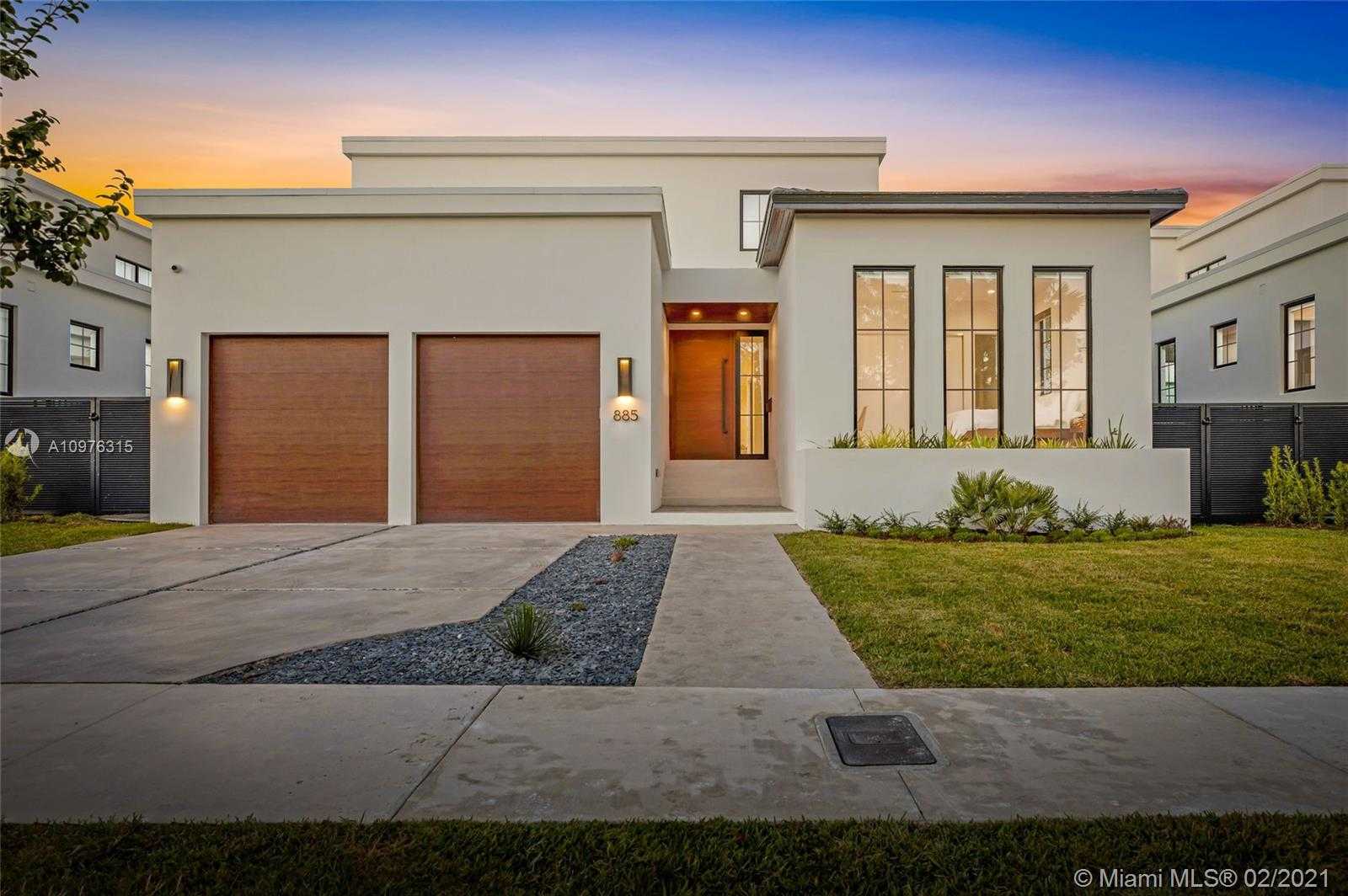 Small Image of 885 NORTH EAST 76TH ST, Miami Number 4