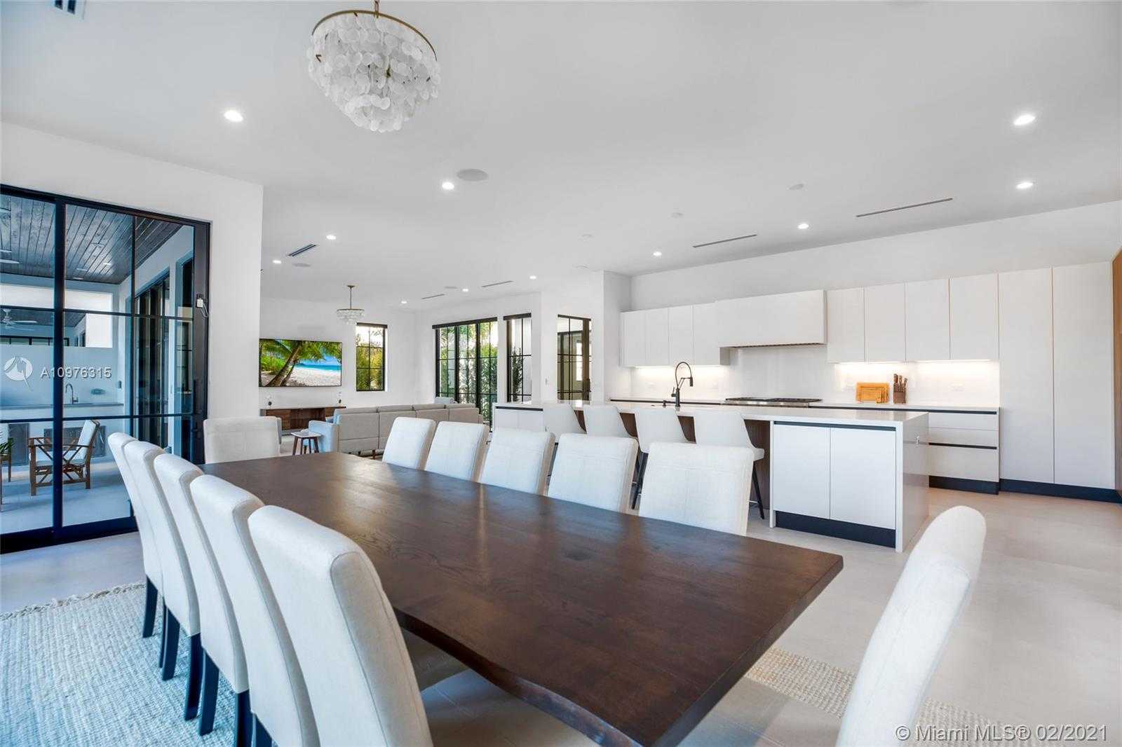 Small Image of 885 NORTH EAST 76TH ST, Miami Number 49