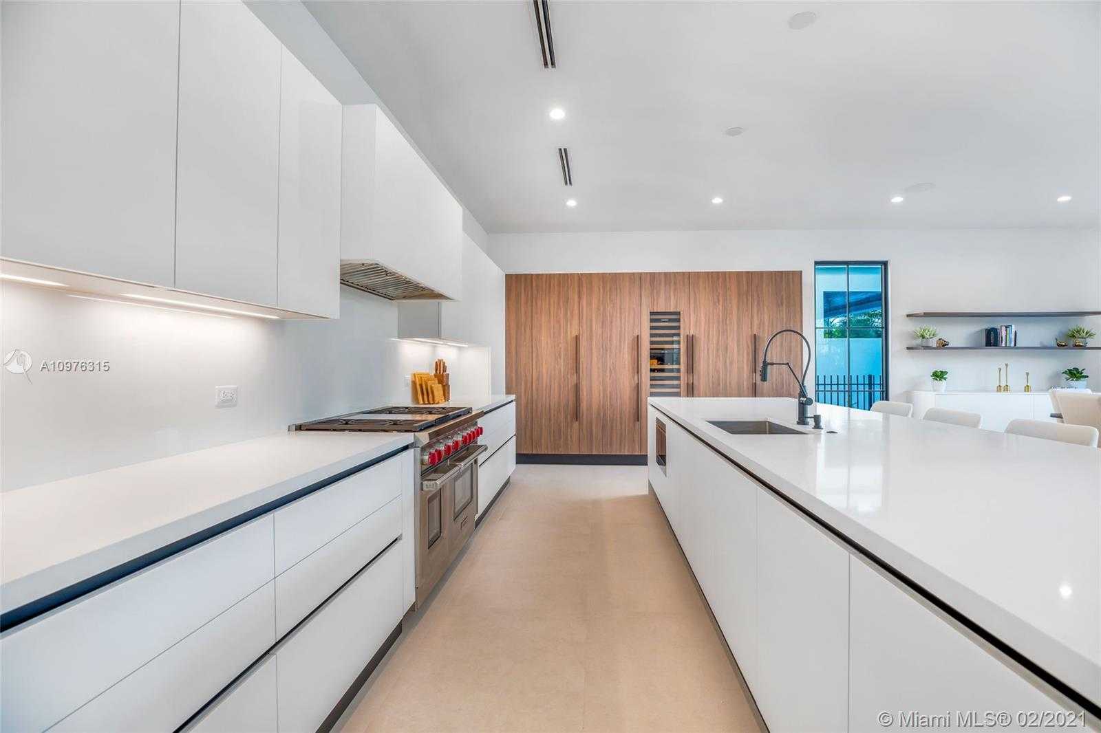 Small Image of 885 NORTH EAST 76TH ST, Miami Number 51