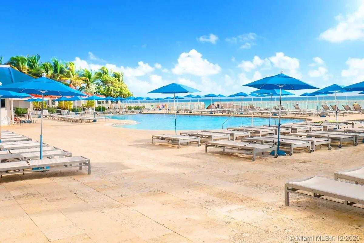 Small Image of 19201 COLLINS AVE #428, Sunny Isles Beach Number 3