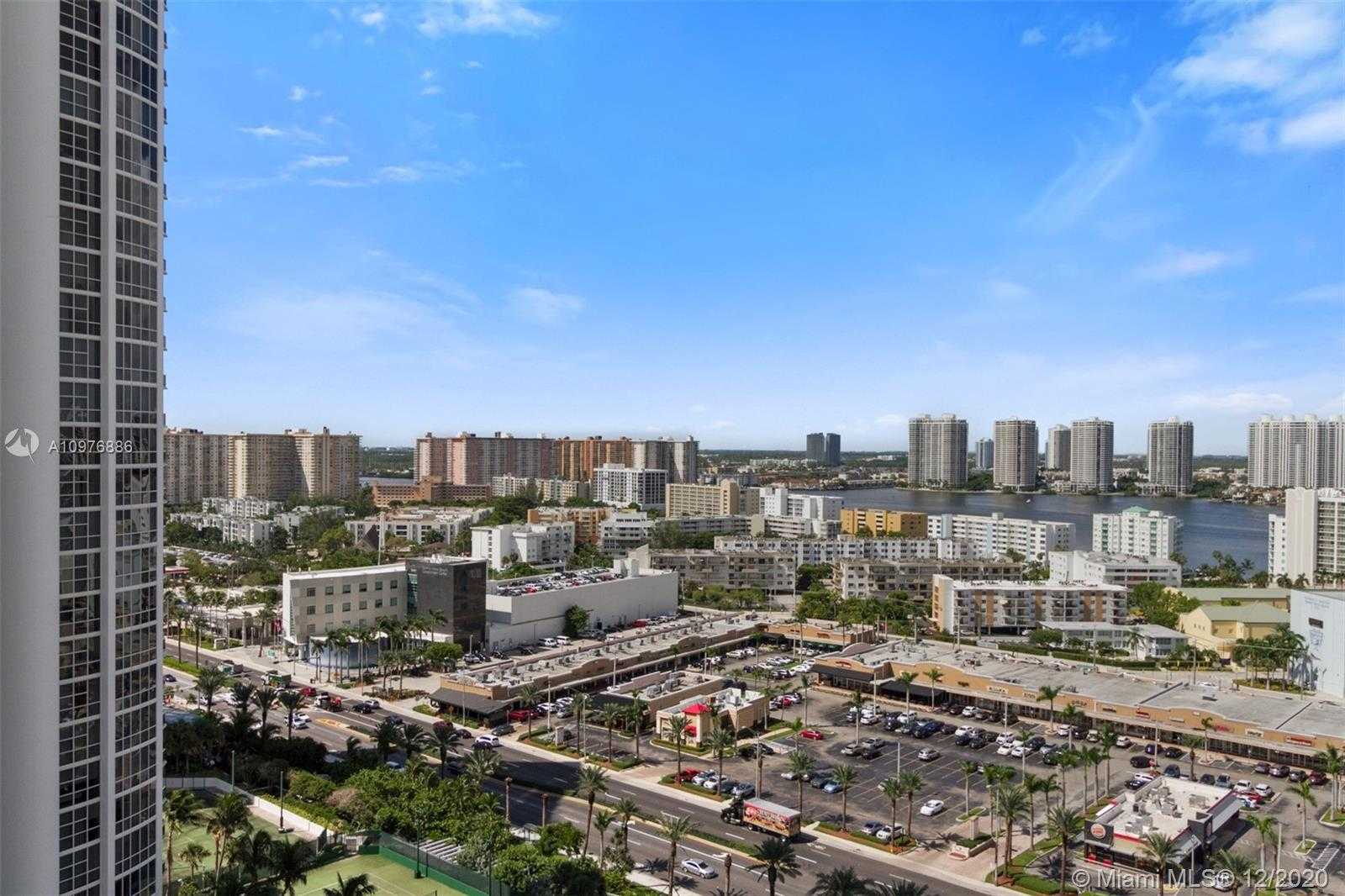 Small Image of Trump Royale, 18201 Collins Ave, Sunny Isles Beach, FL 33160, USA Number 19