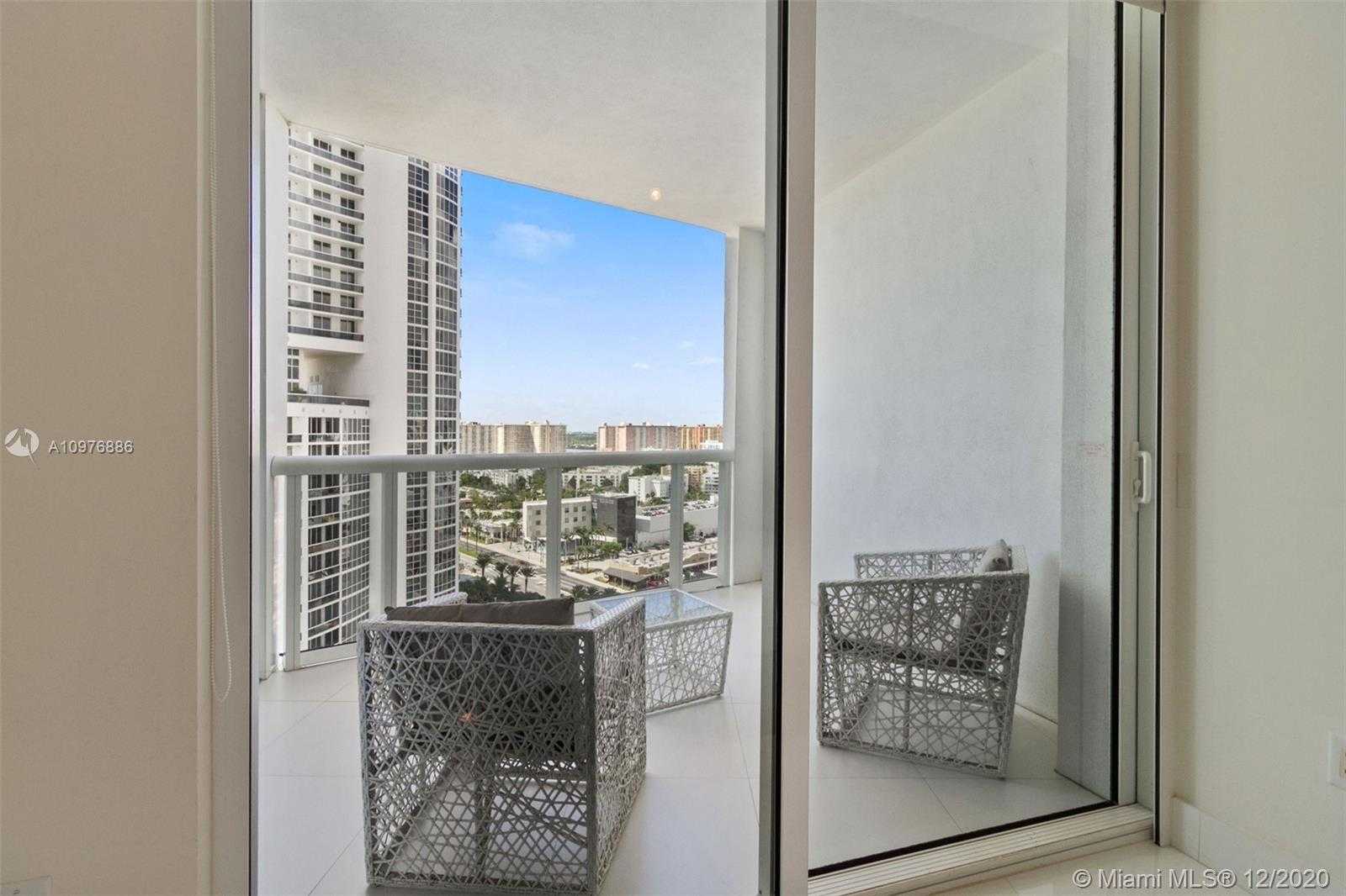 Small Image of Trump Royale, 18201 Collins Ave, Sunny Isles Beach, FL 33160, USA Number 9