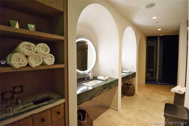 Small Image of 801 SOUTH MIAMI AVE #4003, Miami Number 5