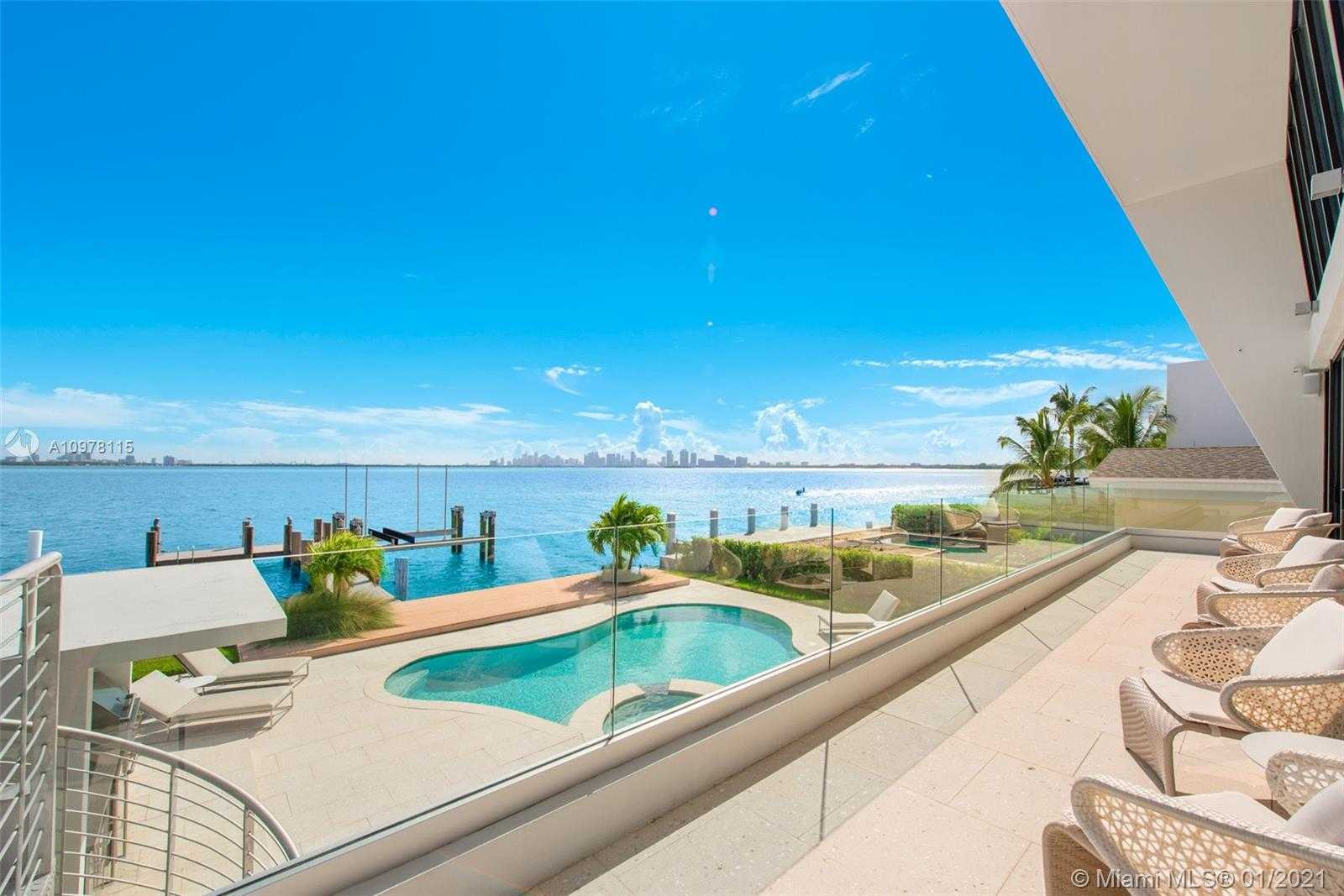Small Image of 1580 SOUTH TREASURE DR, North Bay Village Number 7