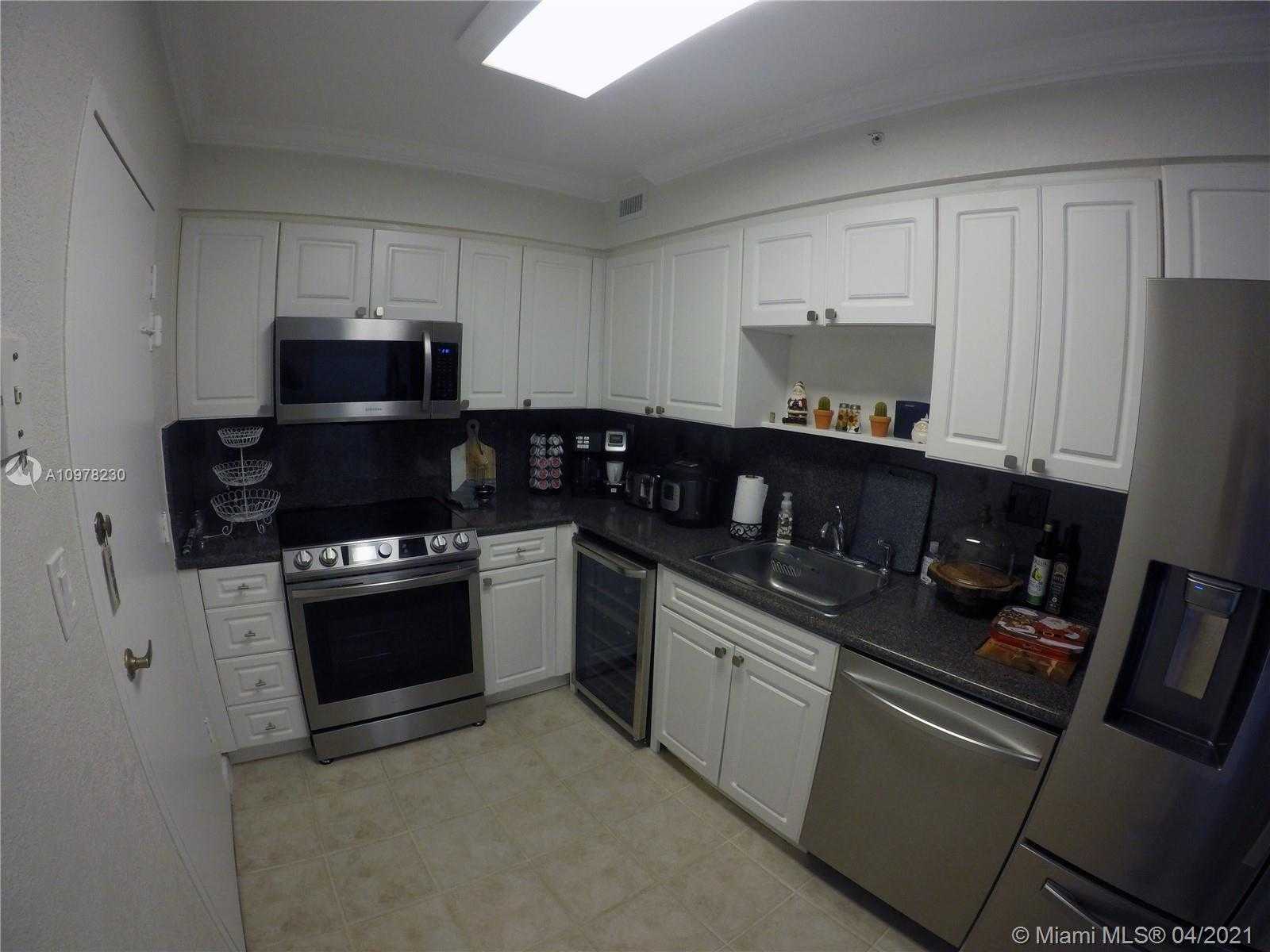 Small Image of 2501 SOUTH OCEAN DR #315, Hollywood Number 16