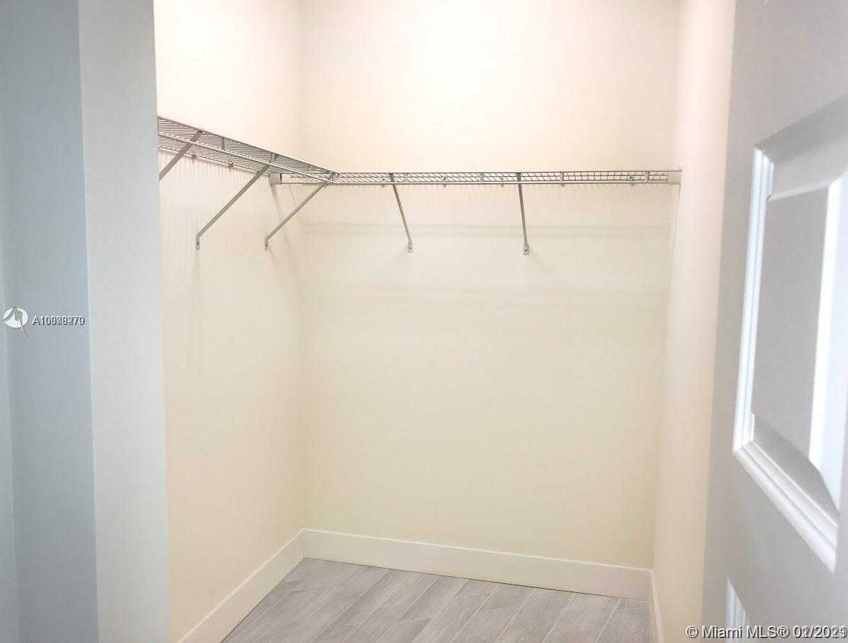 Small Image of 4976 NORTH WEST 83RD PATH, Doral Number 13
