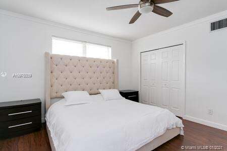 Small Image of 5511 GARFIELD ST, Hollywood Number 12