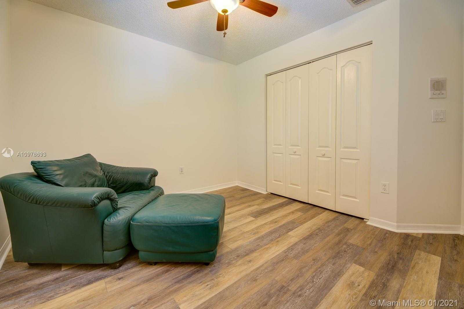 Small Image of 2965 NORTH WEST 99TH AVE, Doral Number 25