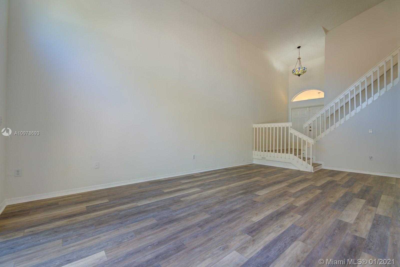 Small Image of 2965 NORTH WEST 99TH AVE, Doral Number 32