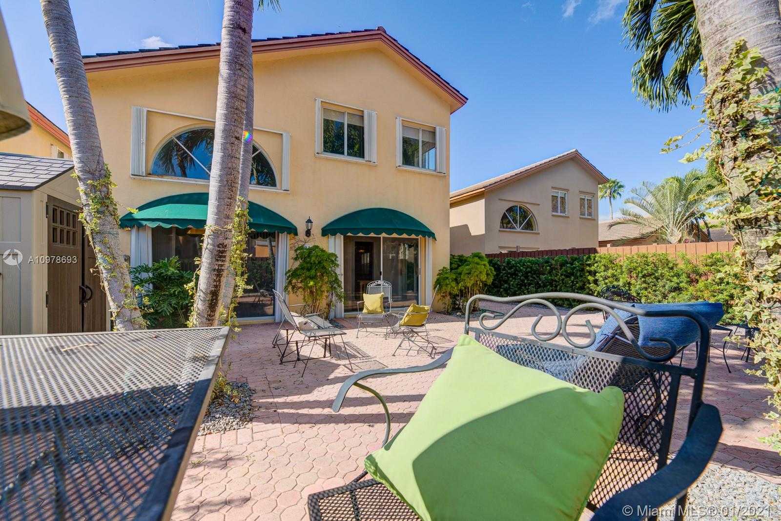 Small Image of 2965 NORTH WEST 99TH AVE, Doral Number 36