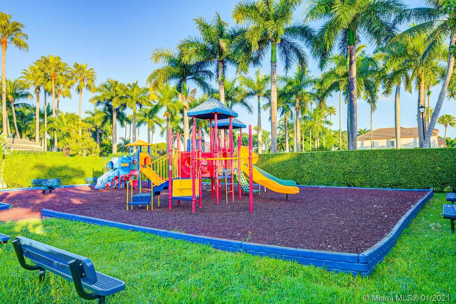 Small Image of 2965 NORTH WEST 99TH AVE, Doral Number 43