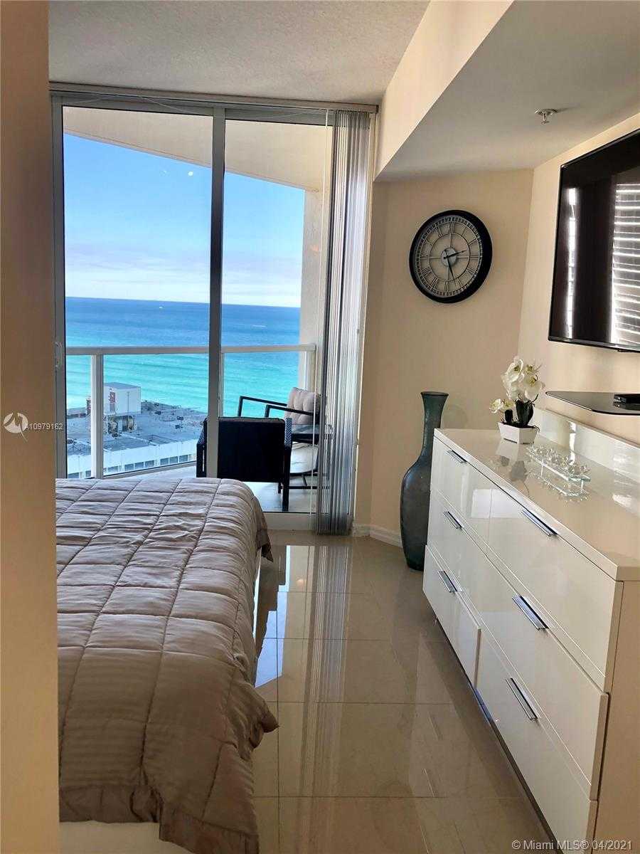 Small Image of 16699 COLLINS AVE #1705, Sunny Isles Beach Number 30