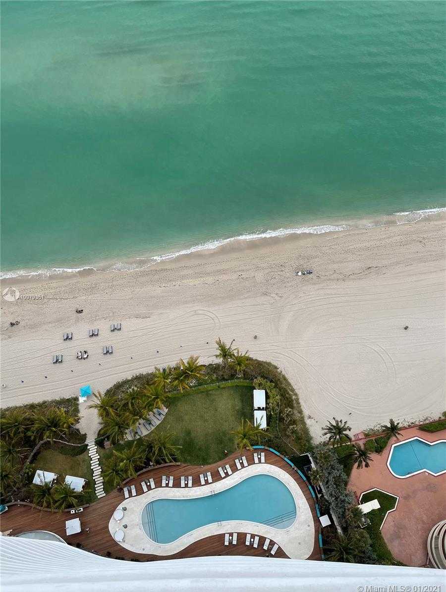 Small Image of 15701 COLLINS AVENUE #3004, Sunny Isles Beach Number 14