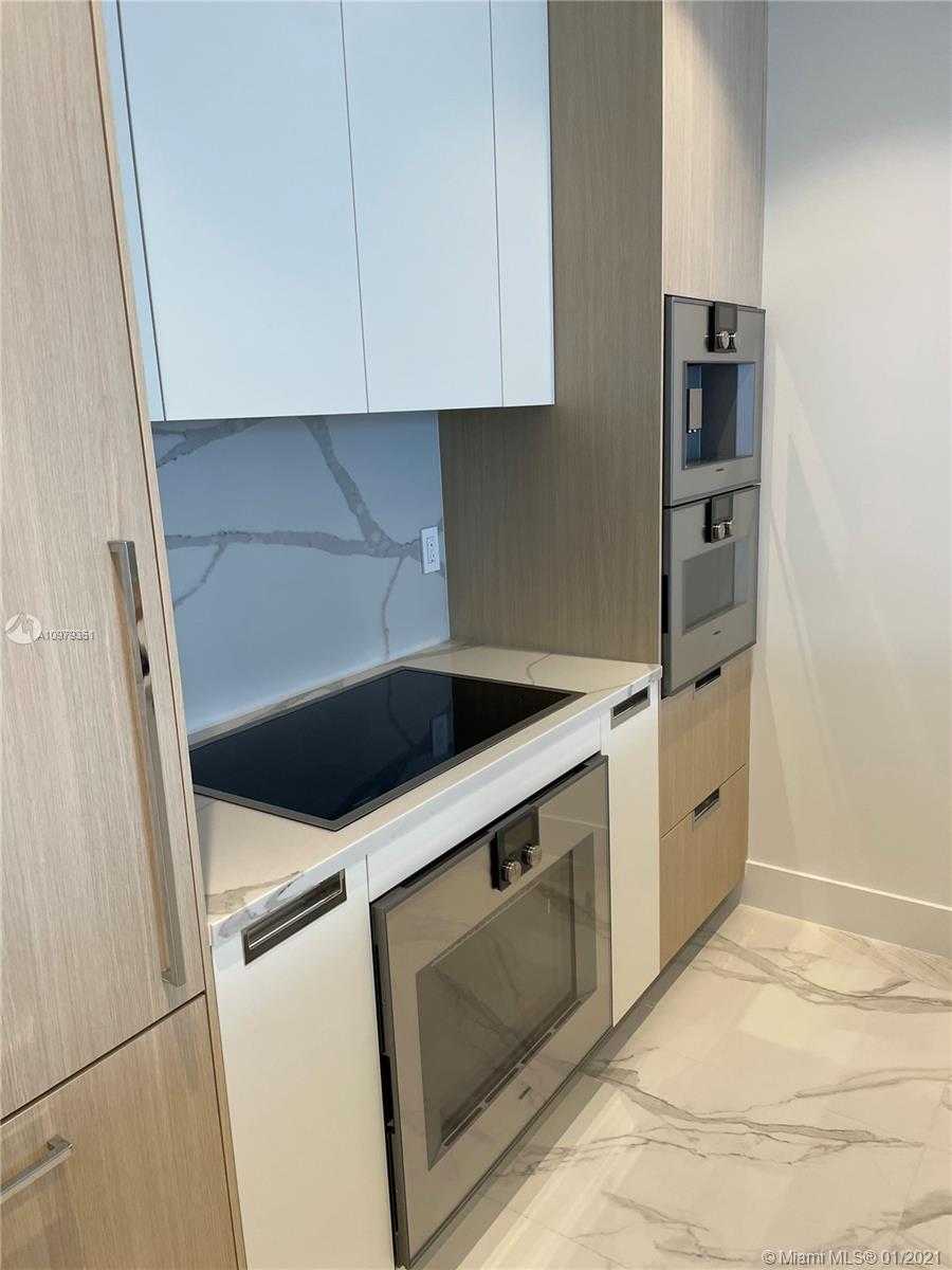 Small Image of 15701 COLLINS AVENUE #3004, Sunny Isles Beach Number 4