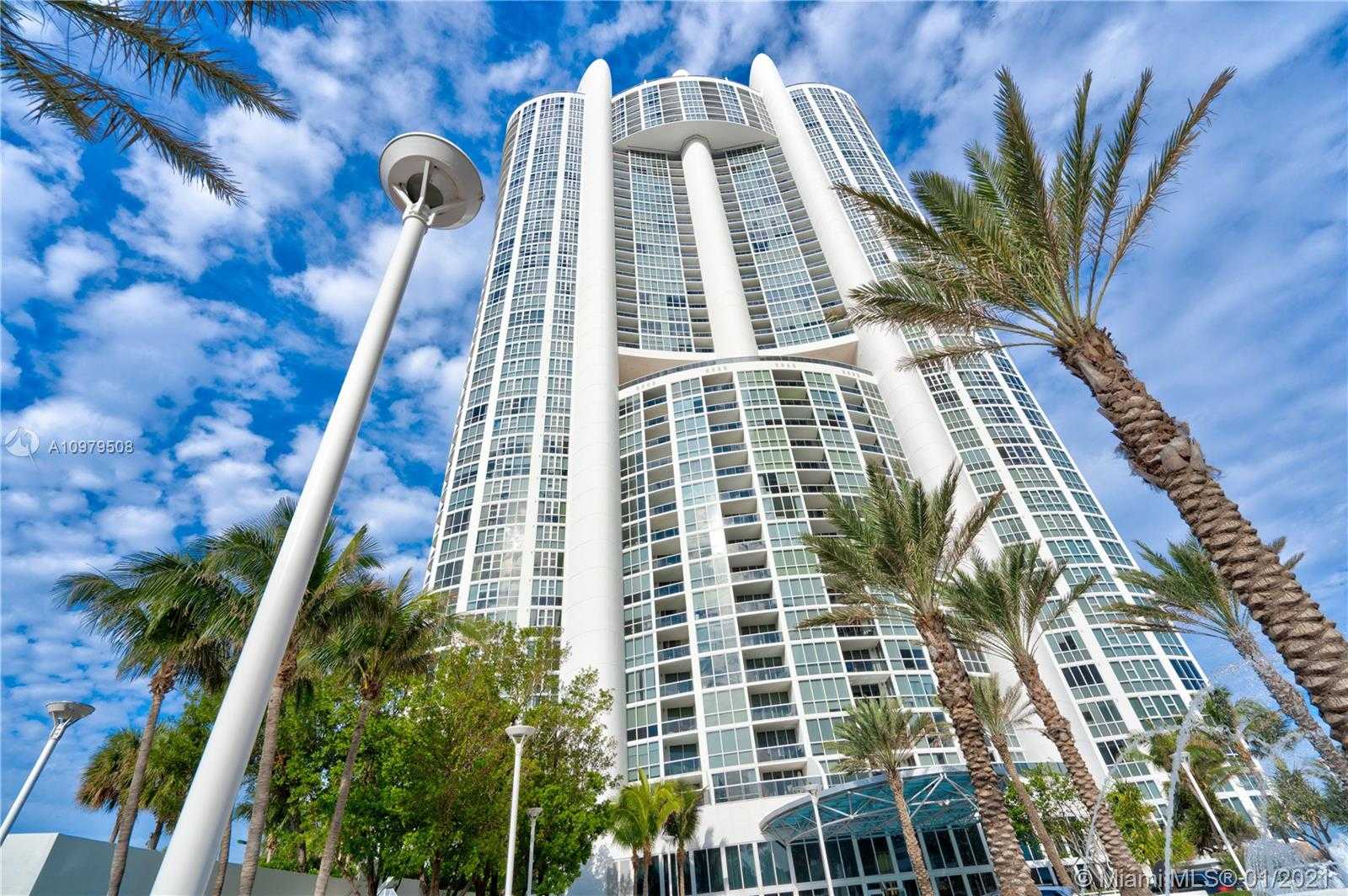 Small Image of 18201 COLLINS AVE #1104, Sunny Isles Beach Number 2