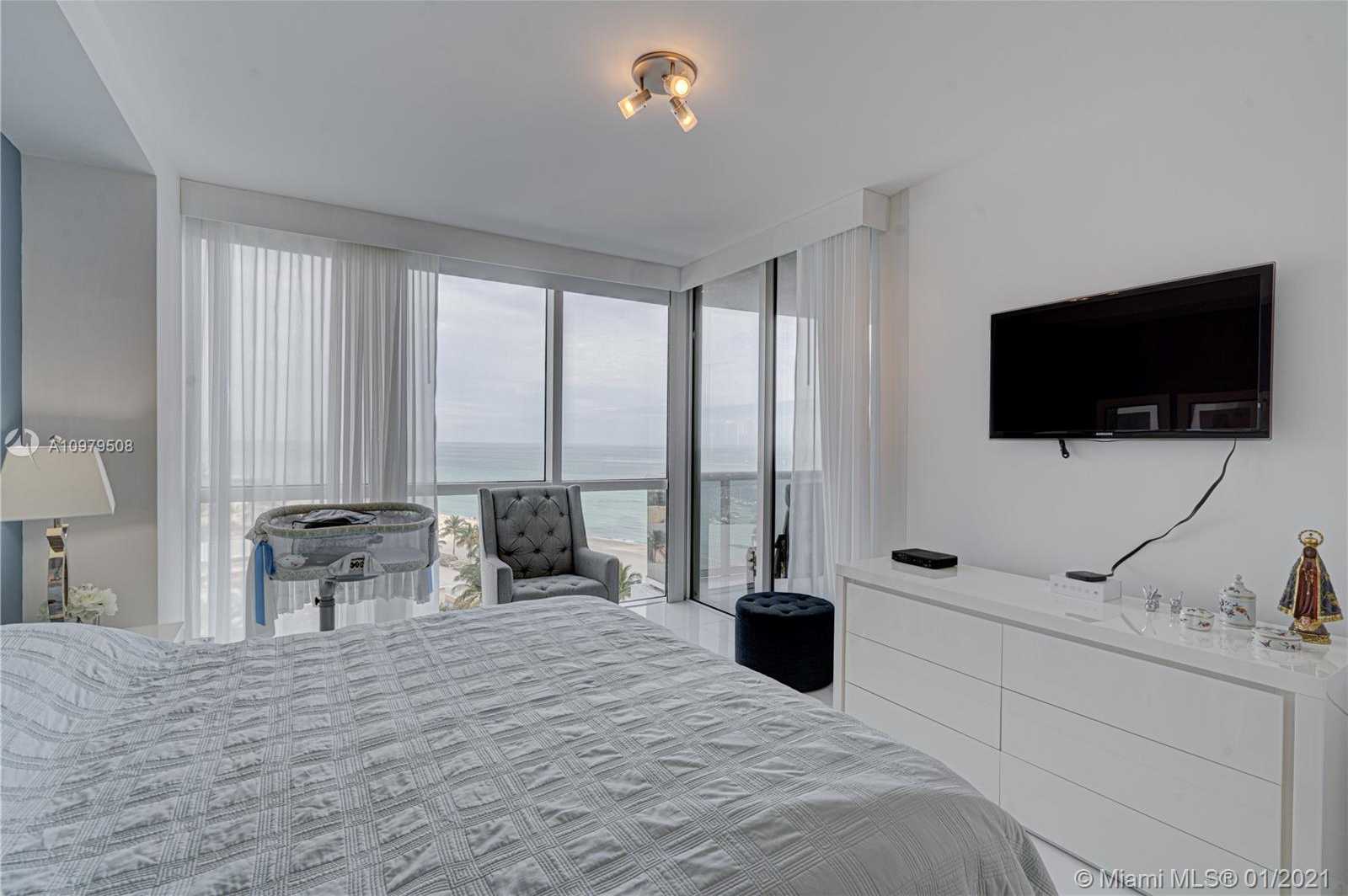 Small Image of 18201 COLLINS AVE #1104, Sunny Isles Beach Number 22