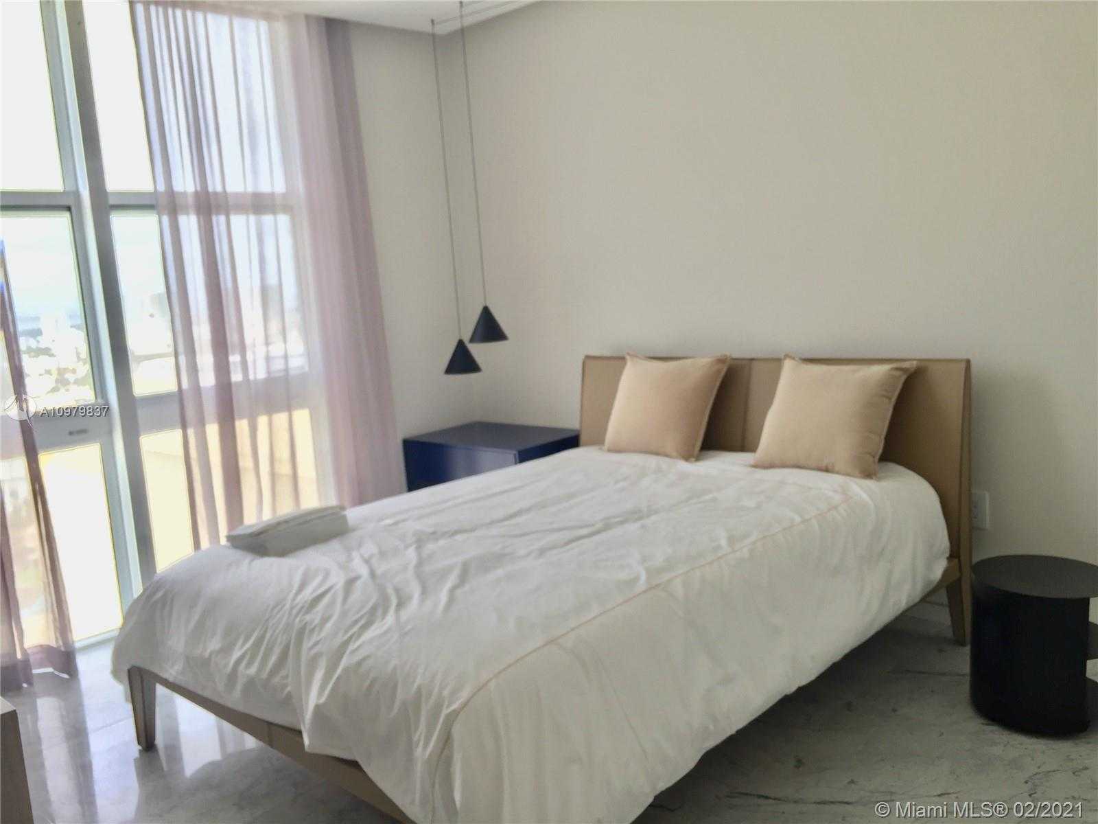Small Image of 90 Alton Rd, Miami Beach, FL 33139, USA Number 15