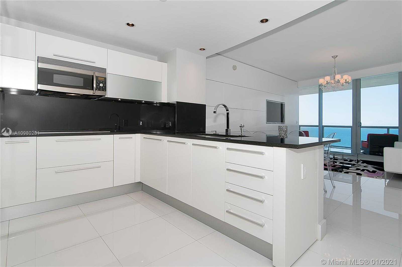 Small Image of 17121 COLLINS AVE #1707, Sunny Isles Beach Number 13