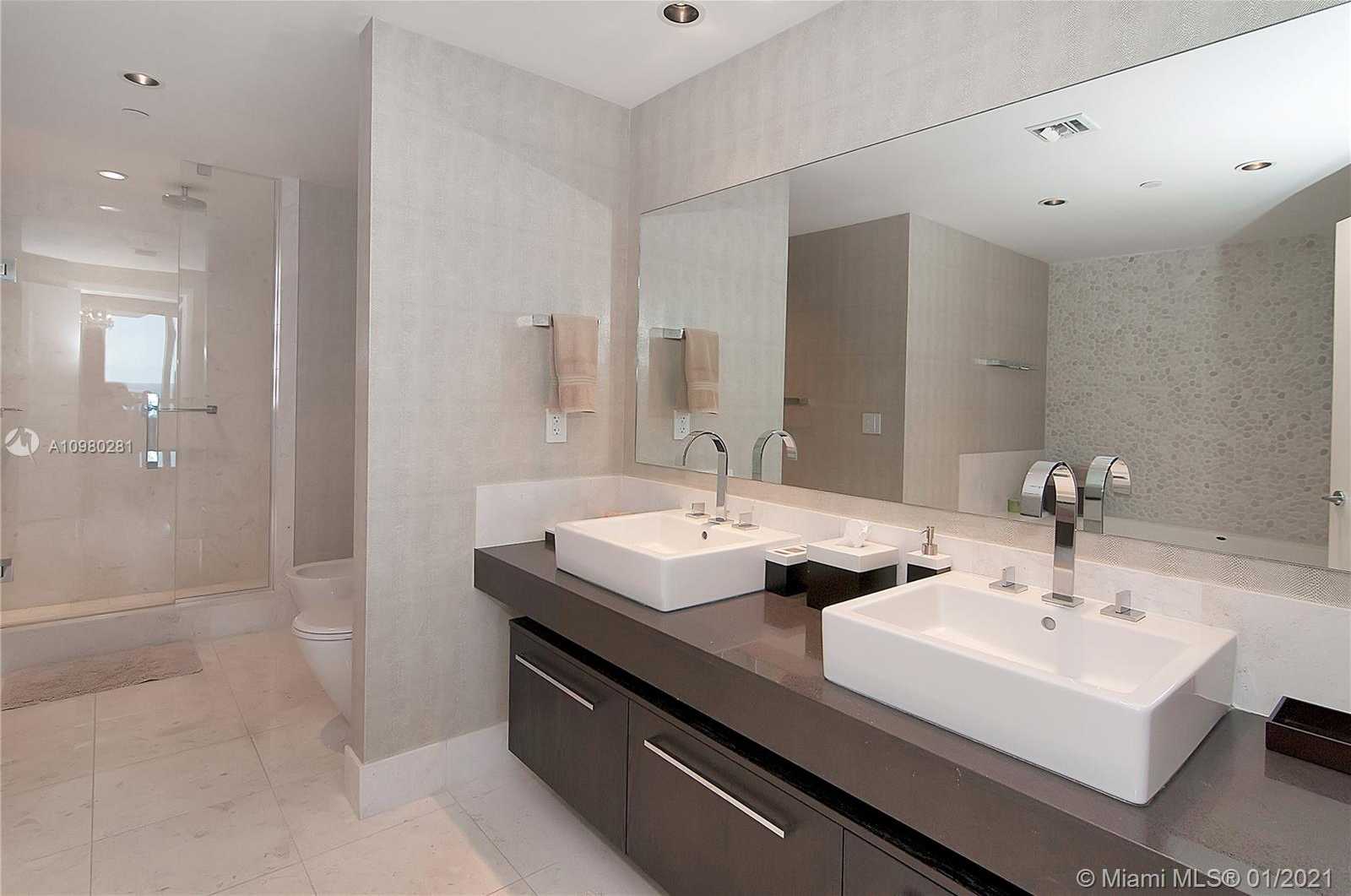 Small Image of 17121 COLLINS AVE #1707, Sunny Isles Beach Number 24