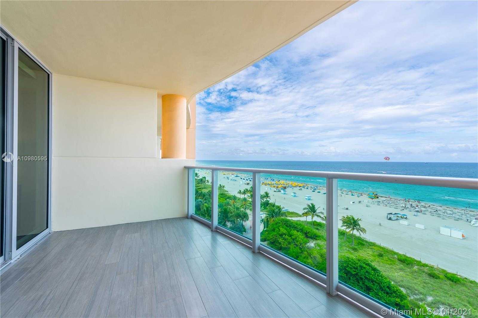 Small Image of 1455 OCEAN DR #1006, Miami Beach Number 14