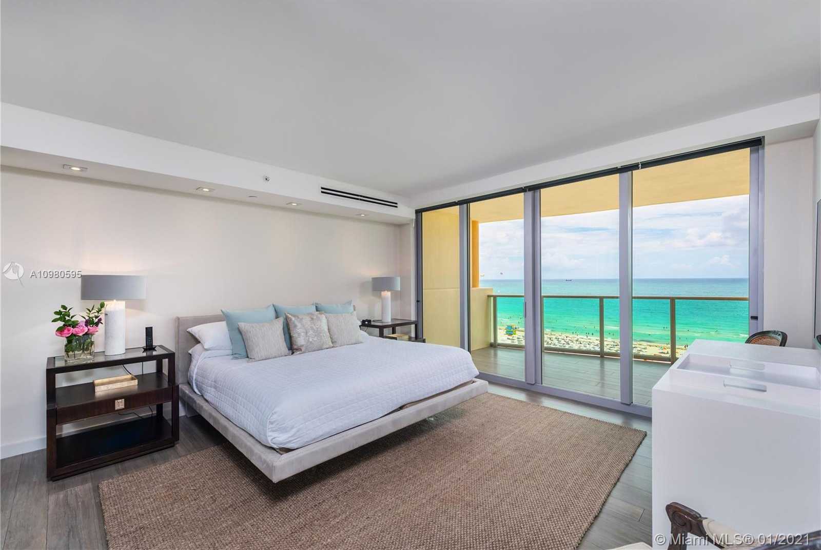 Small Image of 1455 OCEAN DR #1006, Miami Beach Number 6