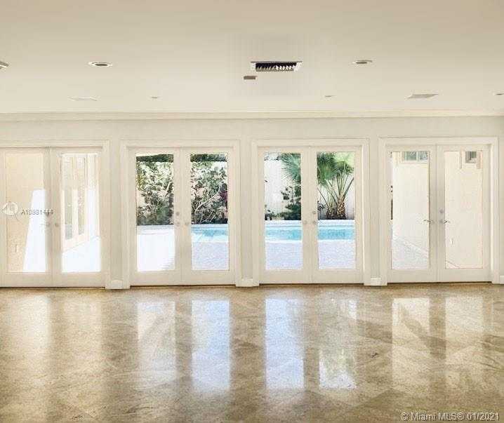 Small Image of 275 HARBOR DR, Key Biscayne Number 2