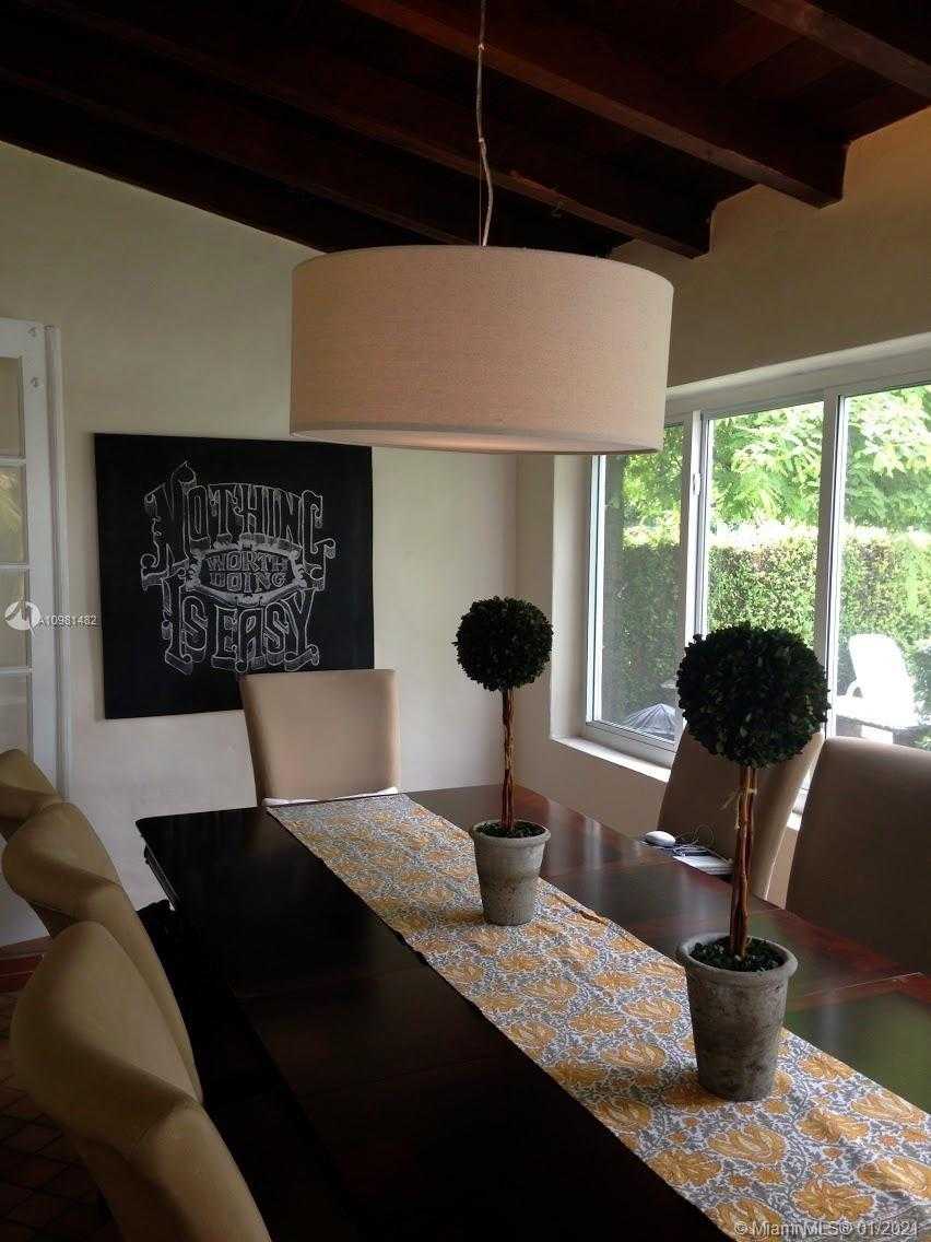 Small Image of 4630 SOUTH WEST 10TH ST, Miami Number 10