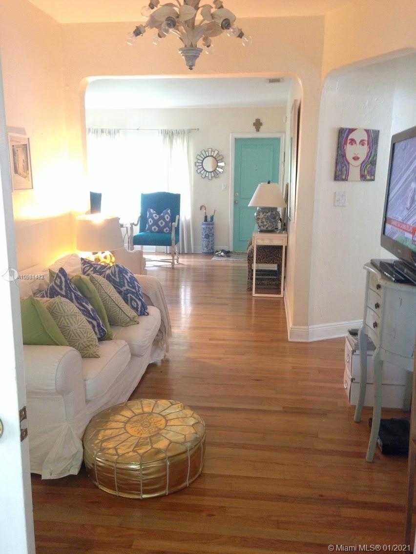 Small Image of 4630 SOUTH WEST 10TH ST, Miami Number 14