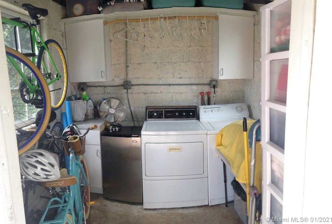 Small Image of 4630 SOUTH WEST 10TH ST, Miami Number 7