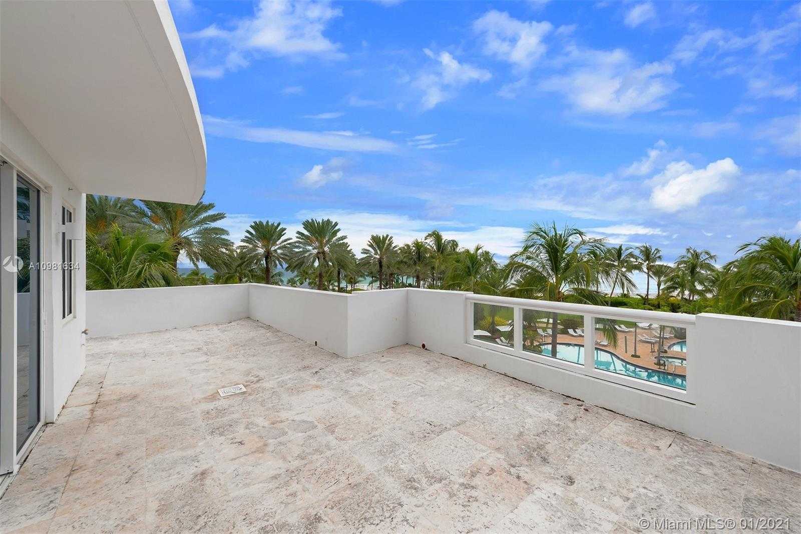 Small Image of 100 POINTE DR #TH-1, Miami Beach Number 16