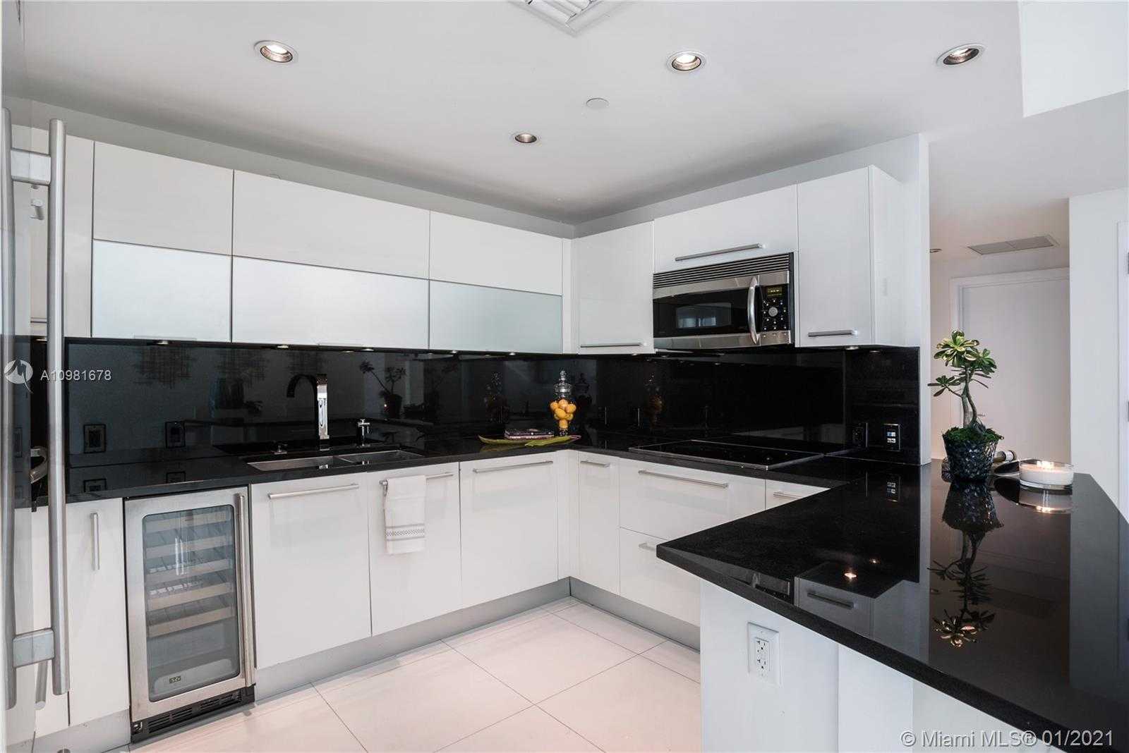 Small Image of 17121 COLLINS AVE #2703, Sunny Isles Beach Number 11