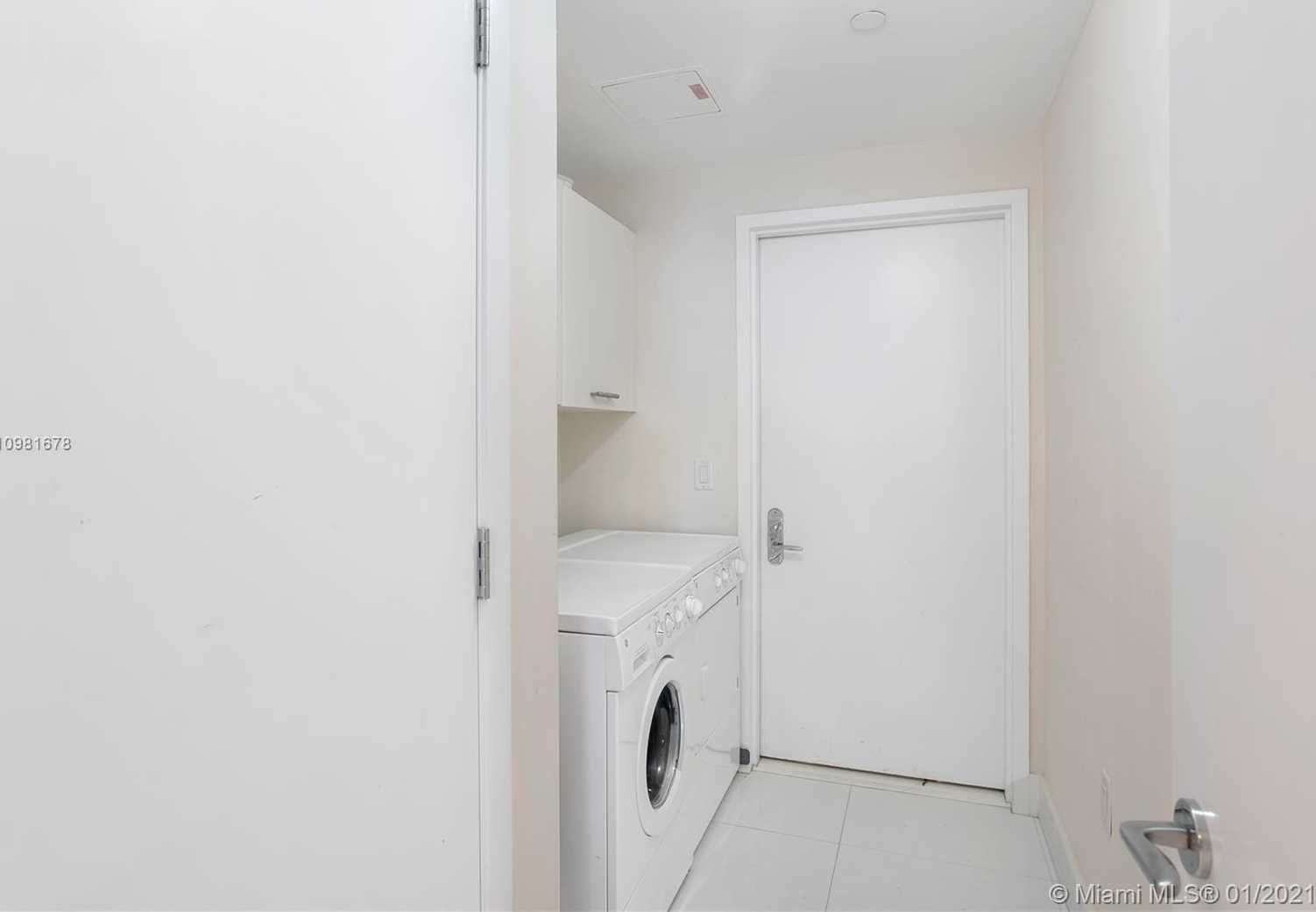 Small Image of 17121 COLLINS AVE #2703, Sunny Isles Beach Number 20