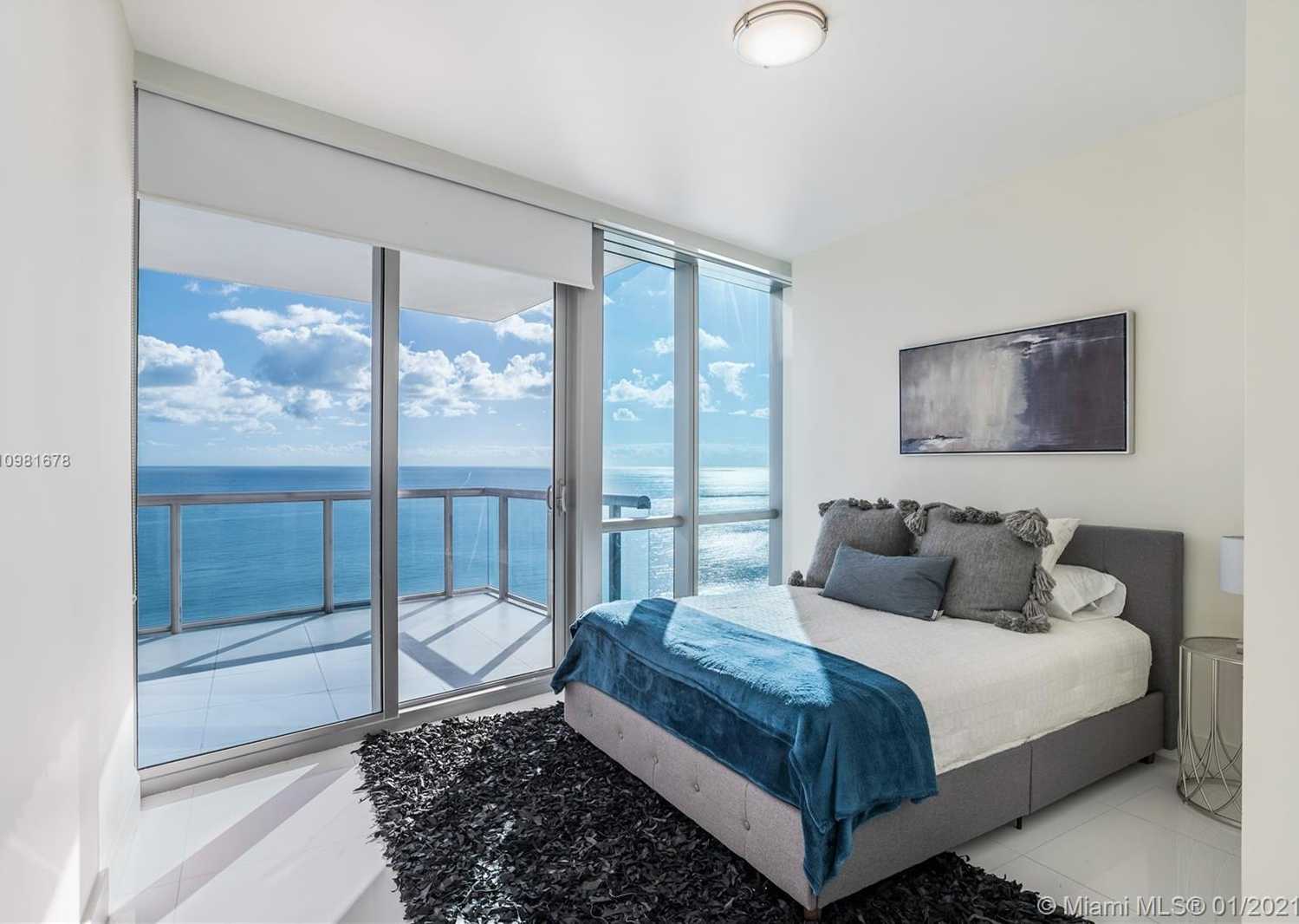 Small Image of 17121 COLLINS AVE #2703, Sunny Isles Beach Number 5
