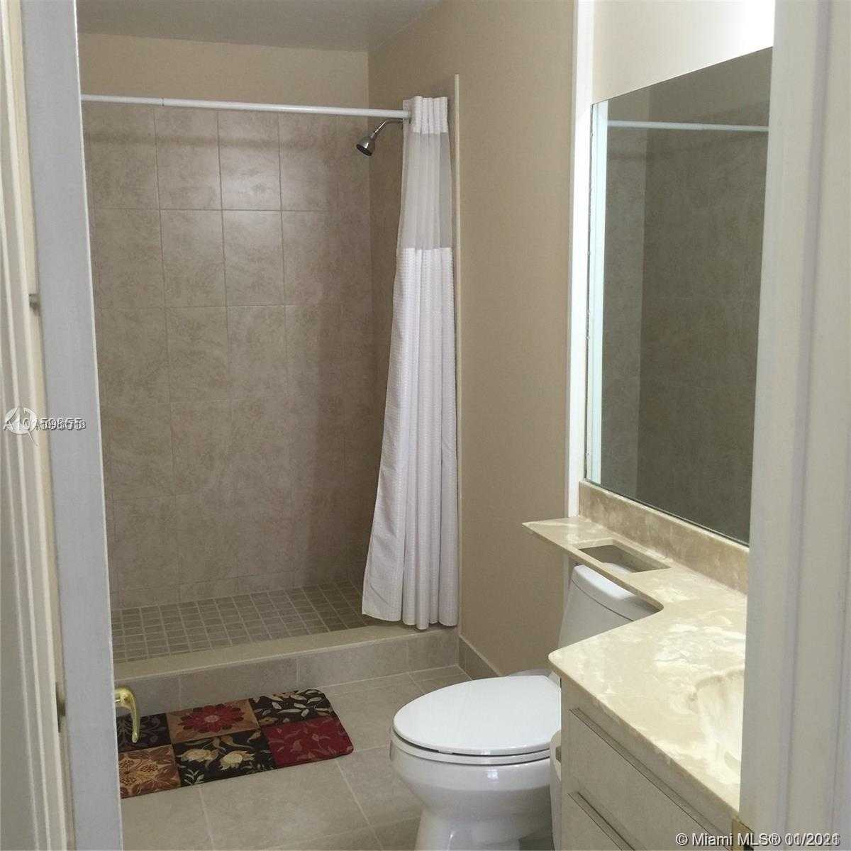 Small Image of 13451 SOUTH WEST 108TH ST CIR N, Miami Number 8