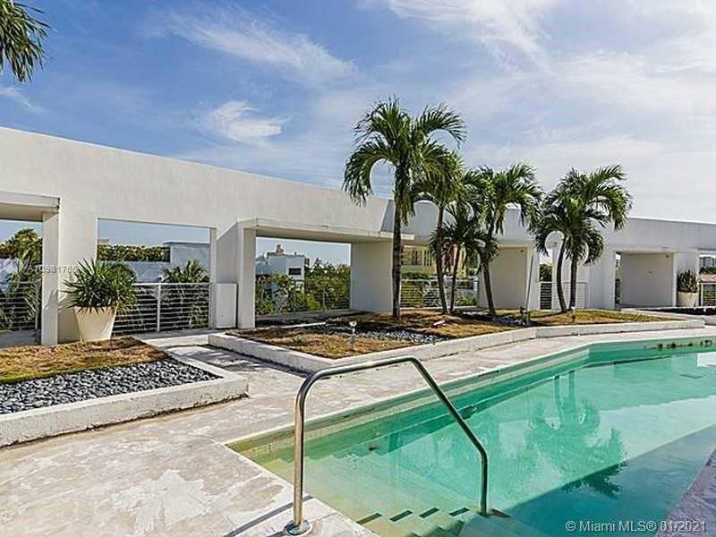 Small Image of 221 Jefferson Ave, Miami Beach, FL 33139, USA Number 15