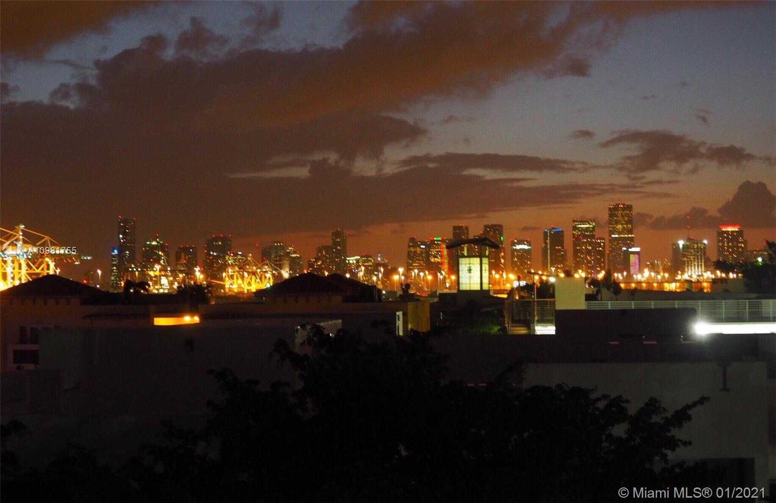 Small Image of 221 Jefferson Ave, Miami Beach, FL 33139, USA Number 16