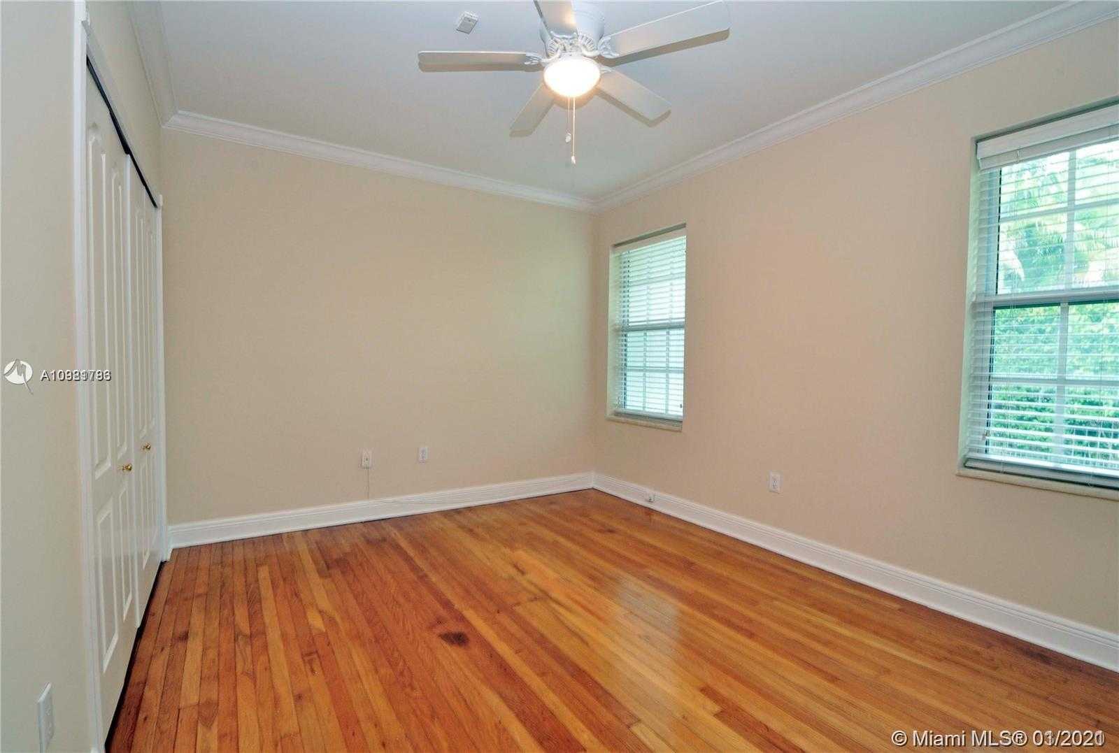 Small Image of 1123 OBISPO AVE, Coral Gables Number 21