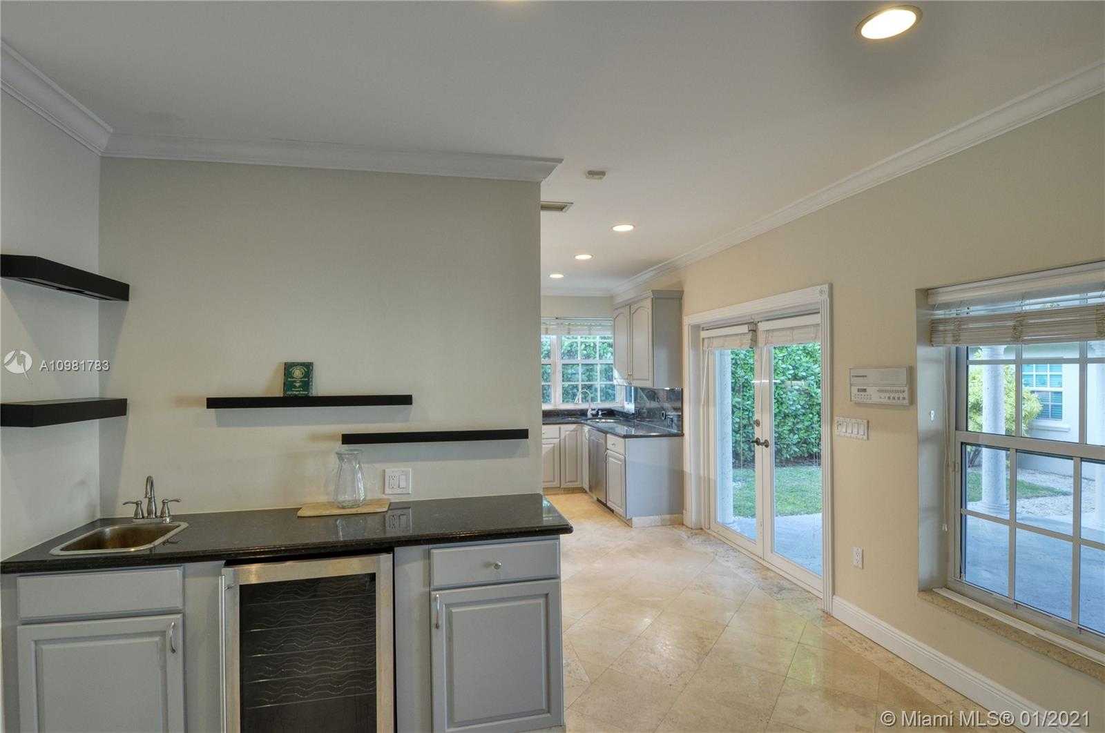 Small Image of 1123 OBISPO AVE, Coral Gables Number 33