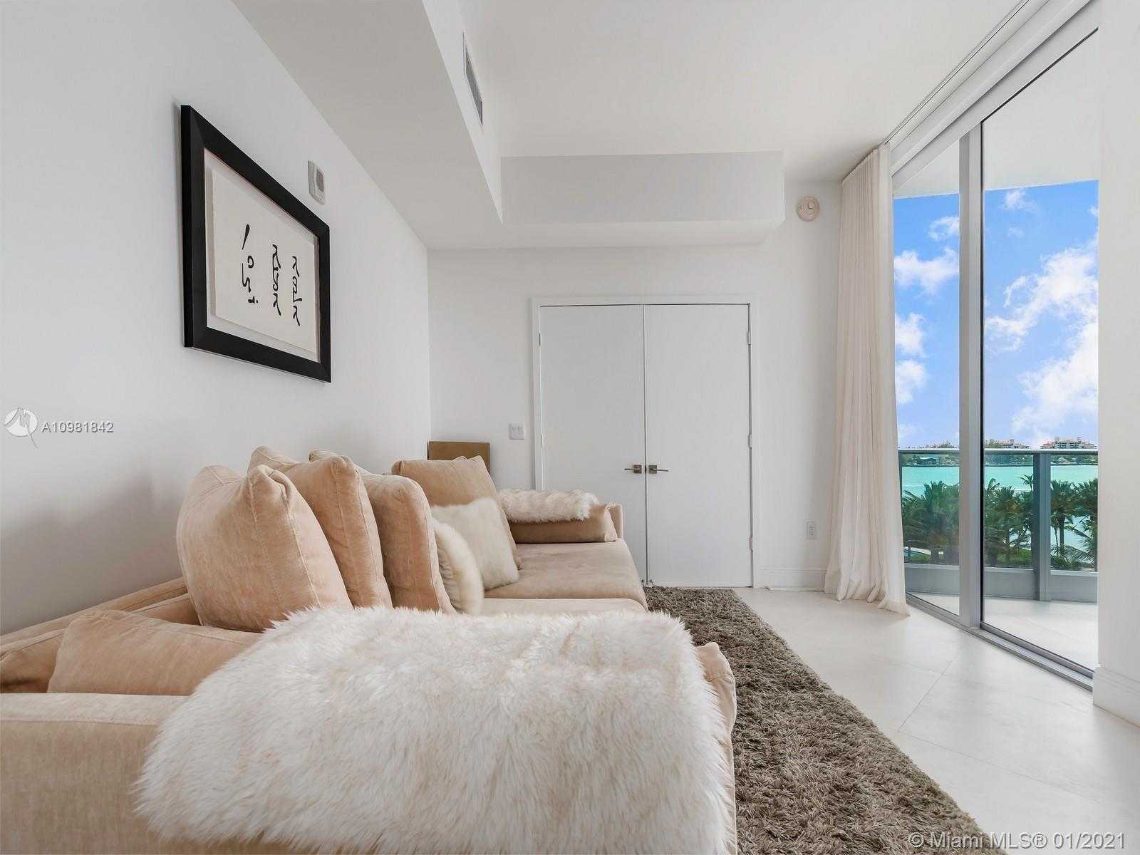 Small Image of 801 SOUTH POINTE DR #501, Miami Beach Number 12
