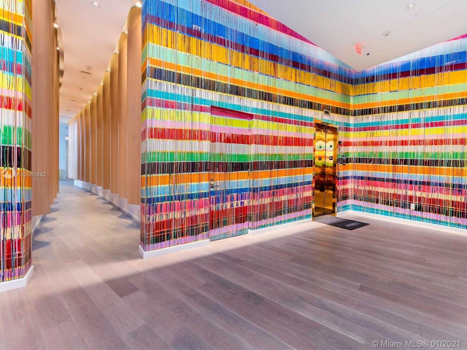 Small Image of 801 SOUTH POINTE DR #501, Miami Beach Number 15
