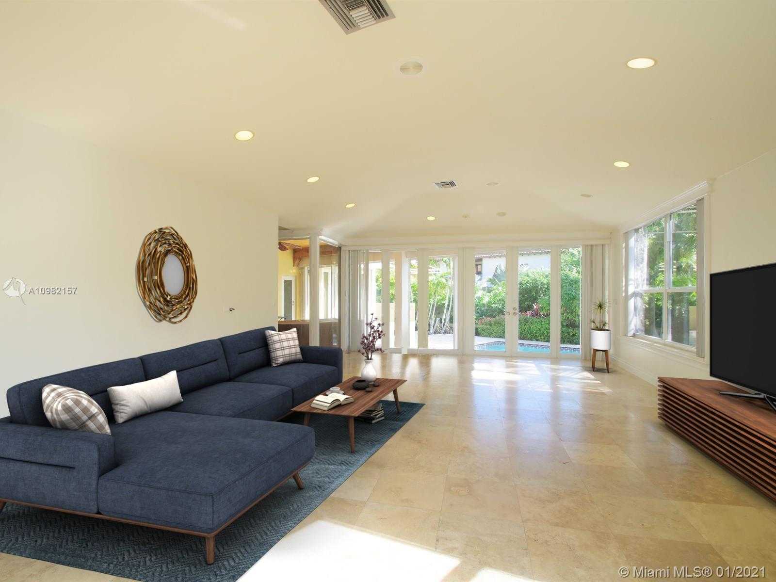 Small Image of 7155 EAST LAGO DR #-, Coral Gables Number 5