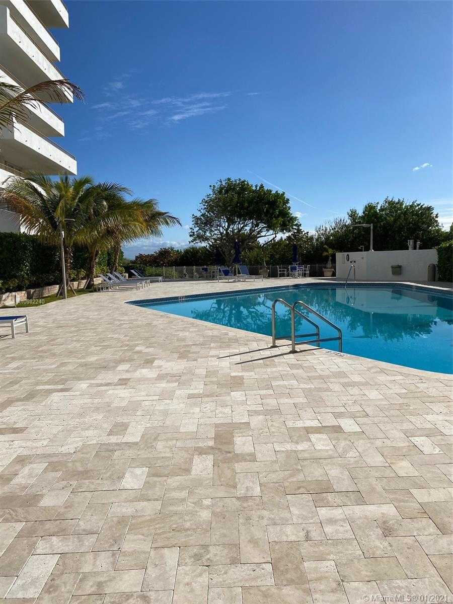 Small Image of 177 OCEAN LANE DR #502, Key Biscayne Number 17