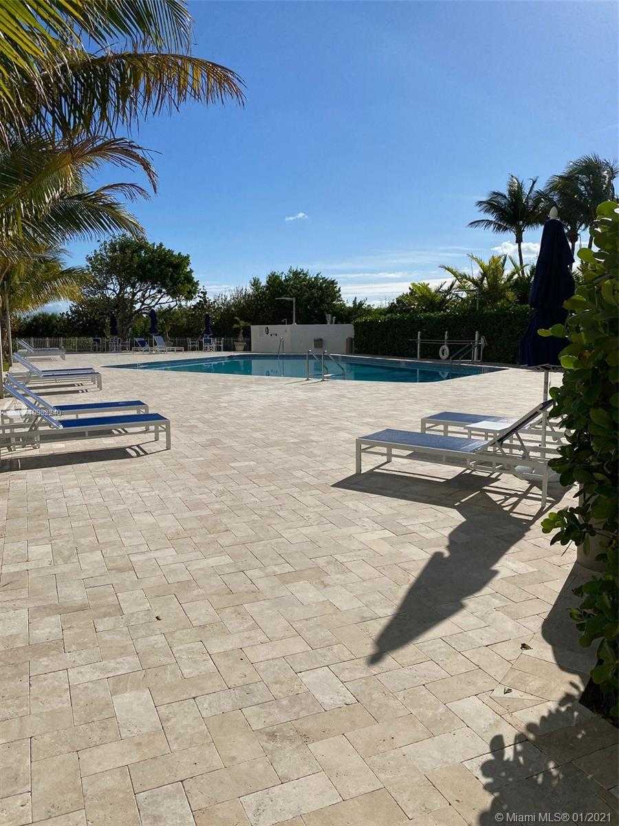 Small Image of 177 OCEAN LANE DR #502, Key Biscayne Number 22