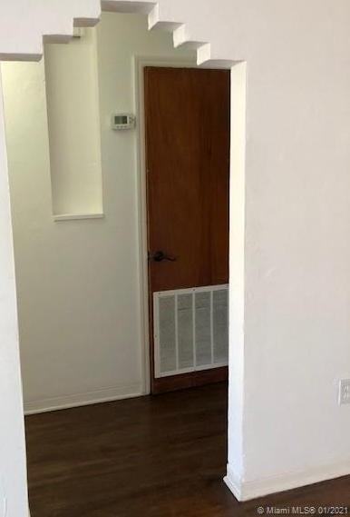 Small Image of 2600 SOUTH WEST 11TH ST, Miami Number 16
