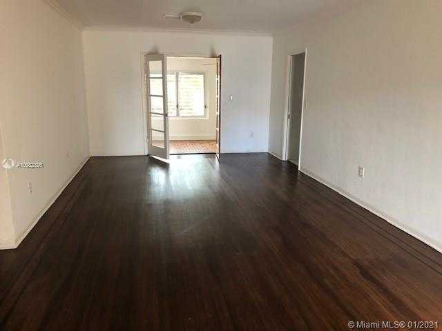 Small Image of 2600 SOUTH WEST 11TH ST, Miami Number 3