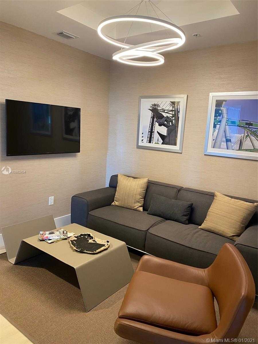 Small Image of 17301 BISCAYNE BLVD #PH6, North Miami Beach Number 27