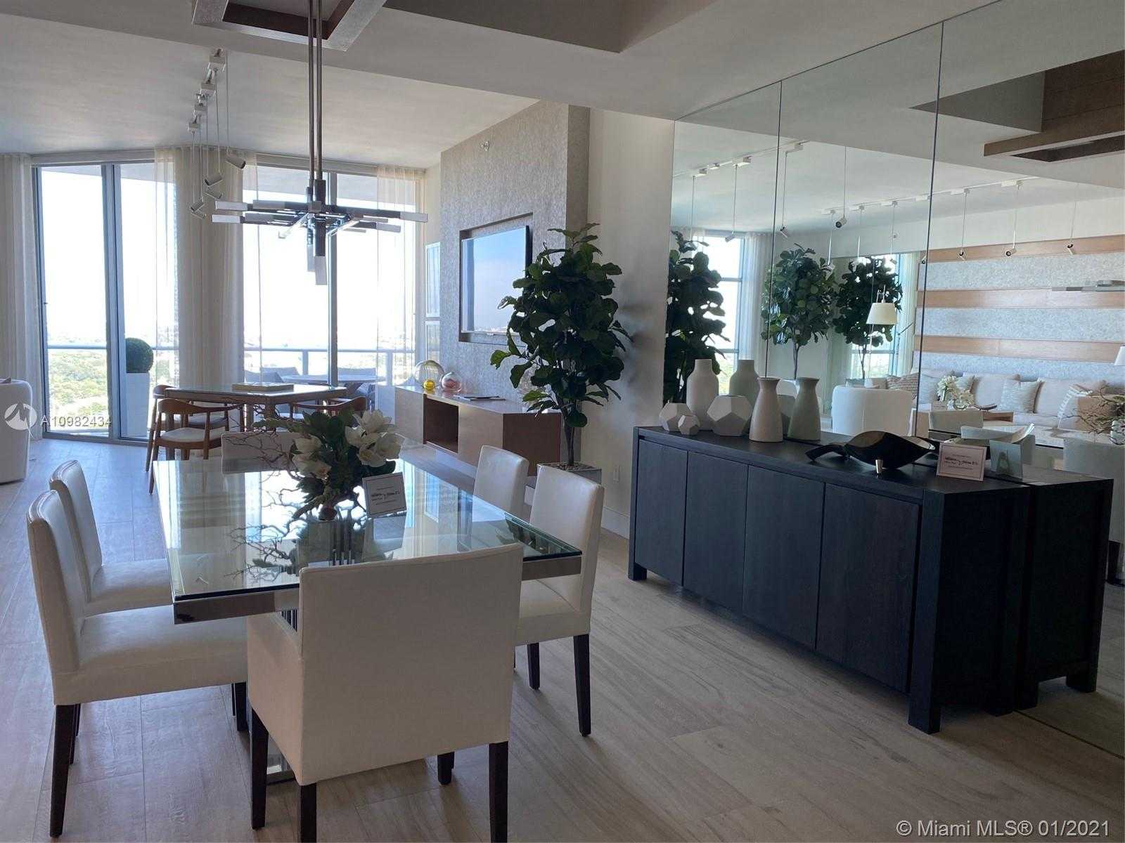 Small Image of 17301 BISCAYNE BLVD #PH6, North Miami Beach Number 9