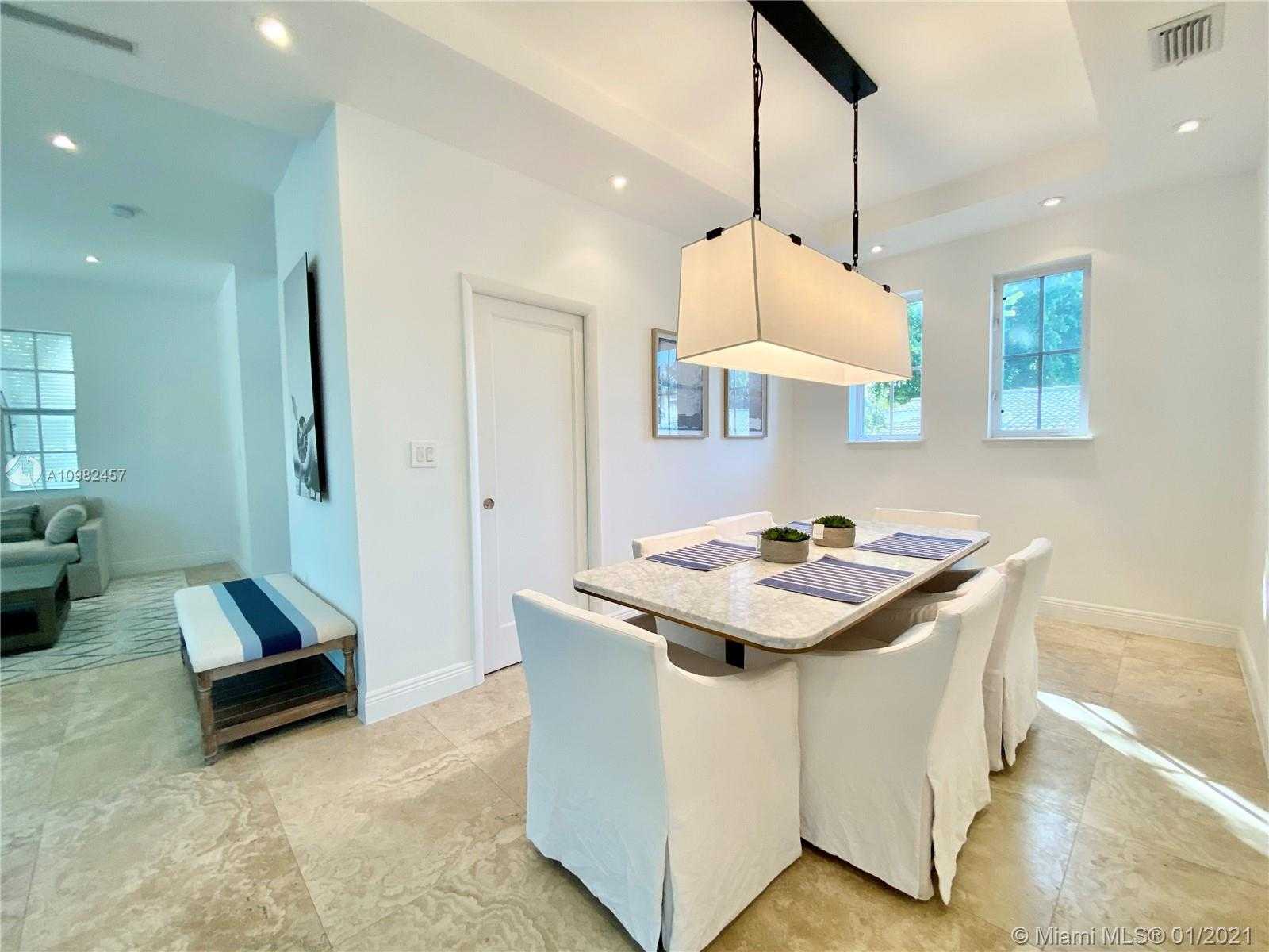 Small Image of 350 WOODCREST RD, Key Biscayne Number 29